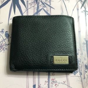 Gucci Metal Tag Bi-fold Wallet